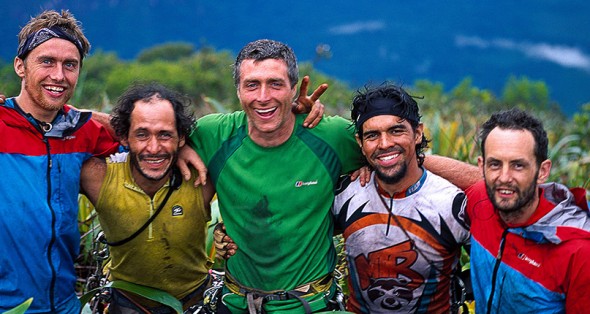 On the summit of Cerro Autana team